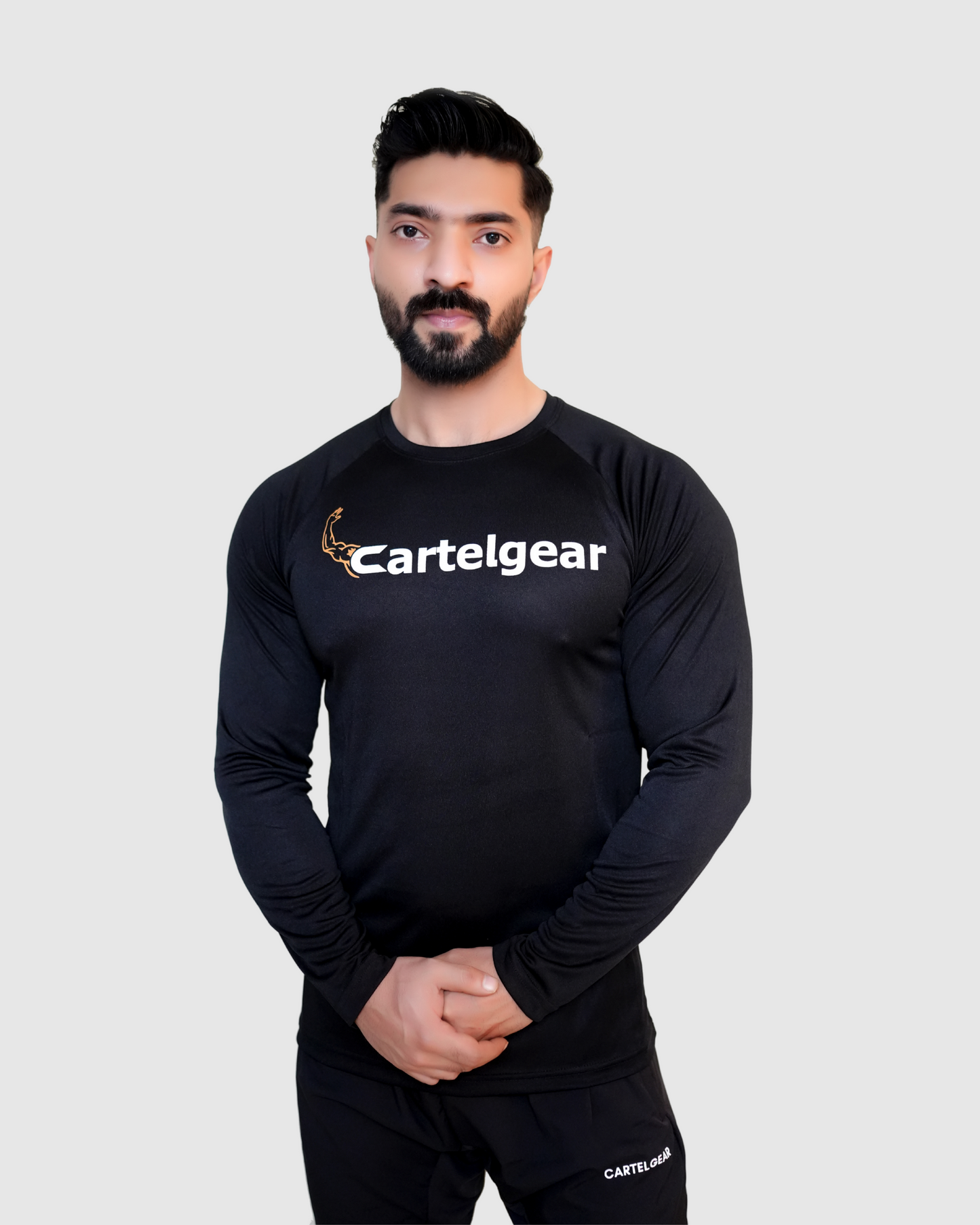 Raglan Phantom Black