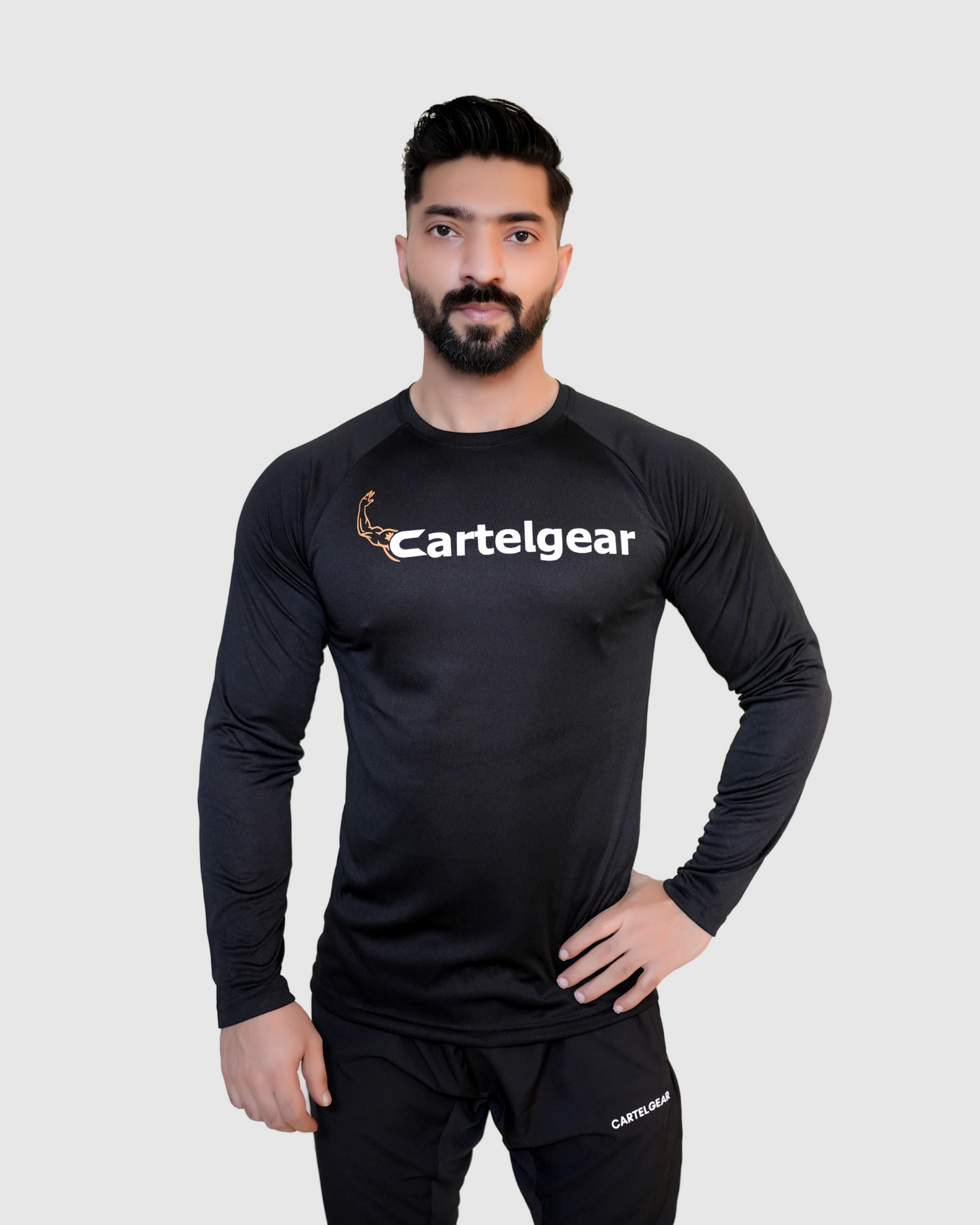Raglan Phantom Black